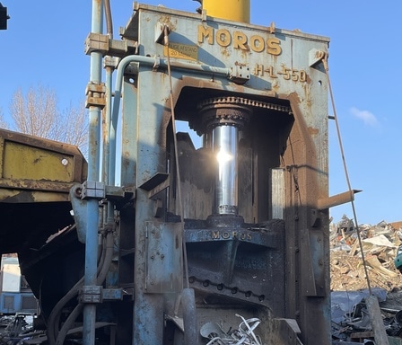 Used Moros H-L-550 Scrap Shear